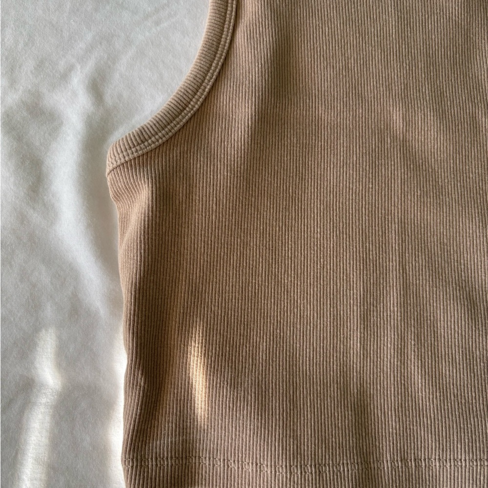H&M Tan Ribbed Crop Top - Picture 4 of 7